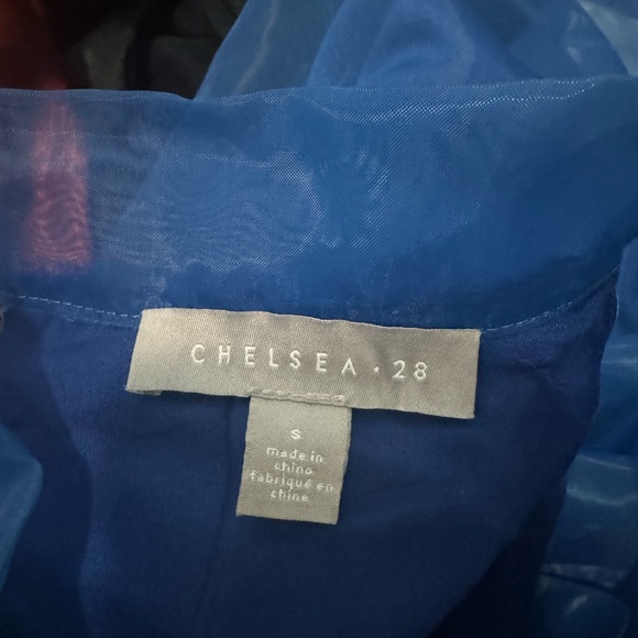 Nordstrom Chelsea 28 Cocktail Dress (small) - perfect condition, tulle material - Picture 3 of 4